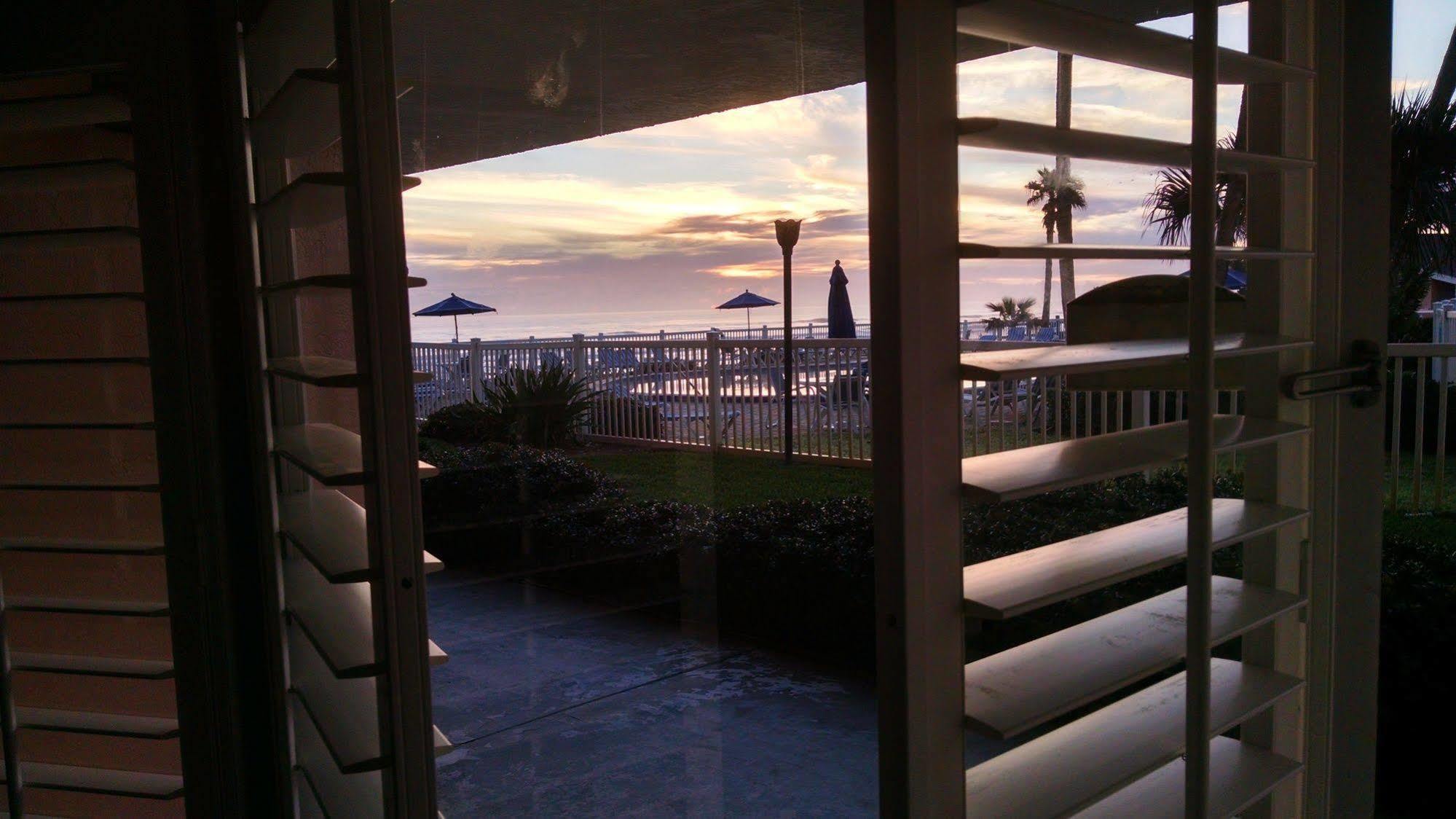 Coral Sands Inn ออร์มอนด์บีช ภายนอก รูปภาพ